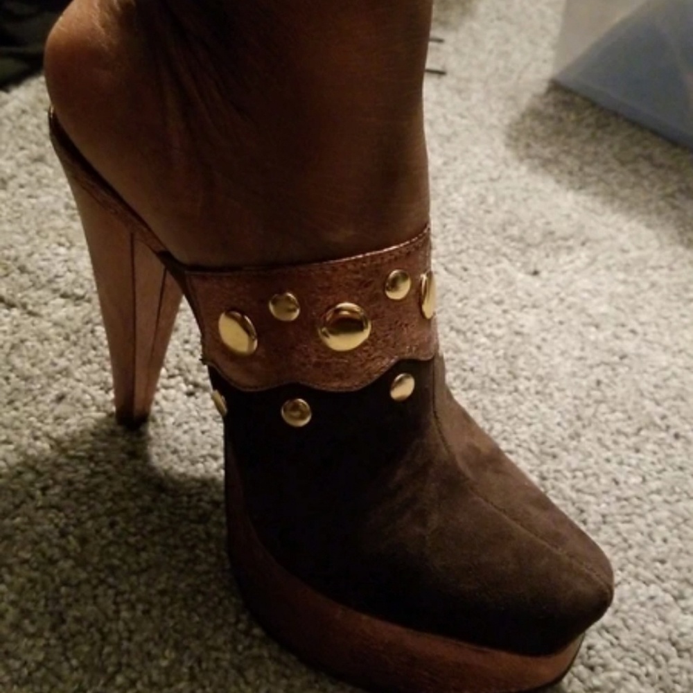 New clogs